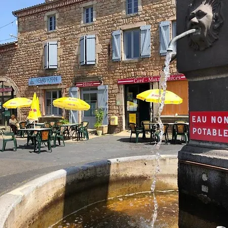 Le Relais De La Fontaine *